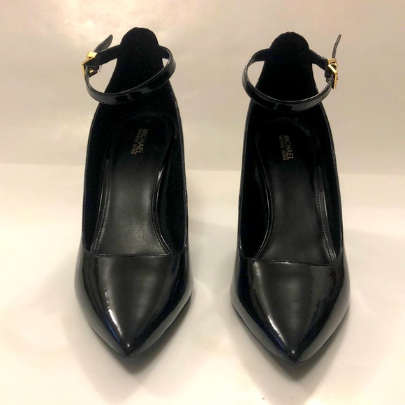 Michael Kors 10M High Heel Black Patent Leather Adjustable strap Gold Logo clasp - Picture 2 of 15